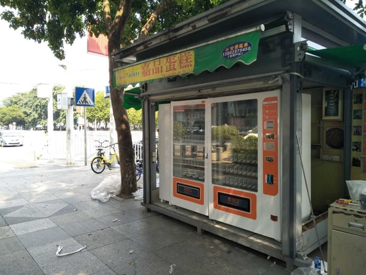 Kombinasi Mesin Penjual Mini Market Online Dengan Layar 5 Inch ODM